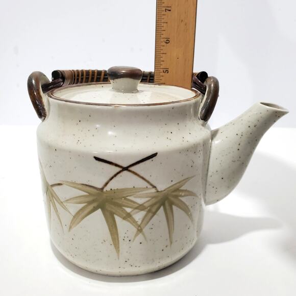 Vtg Tea Kettle Pottery Hand Painted Bamboo “Extra Touch FTD USA” Woven Handle - Picture 15 of 16